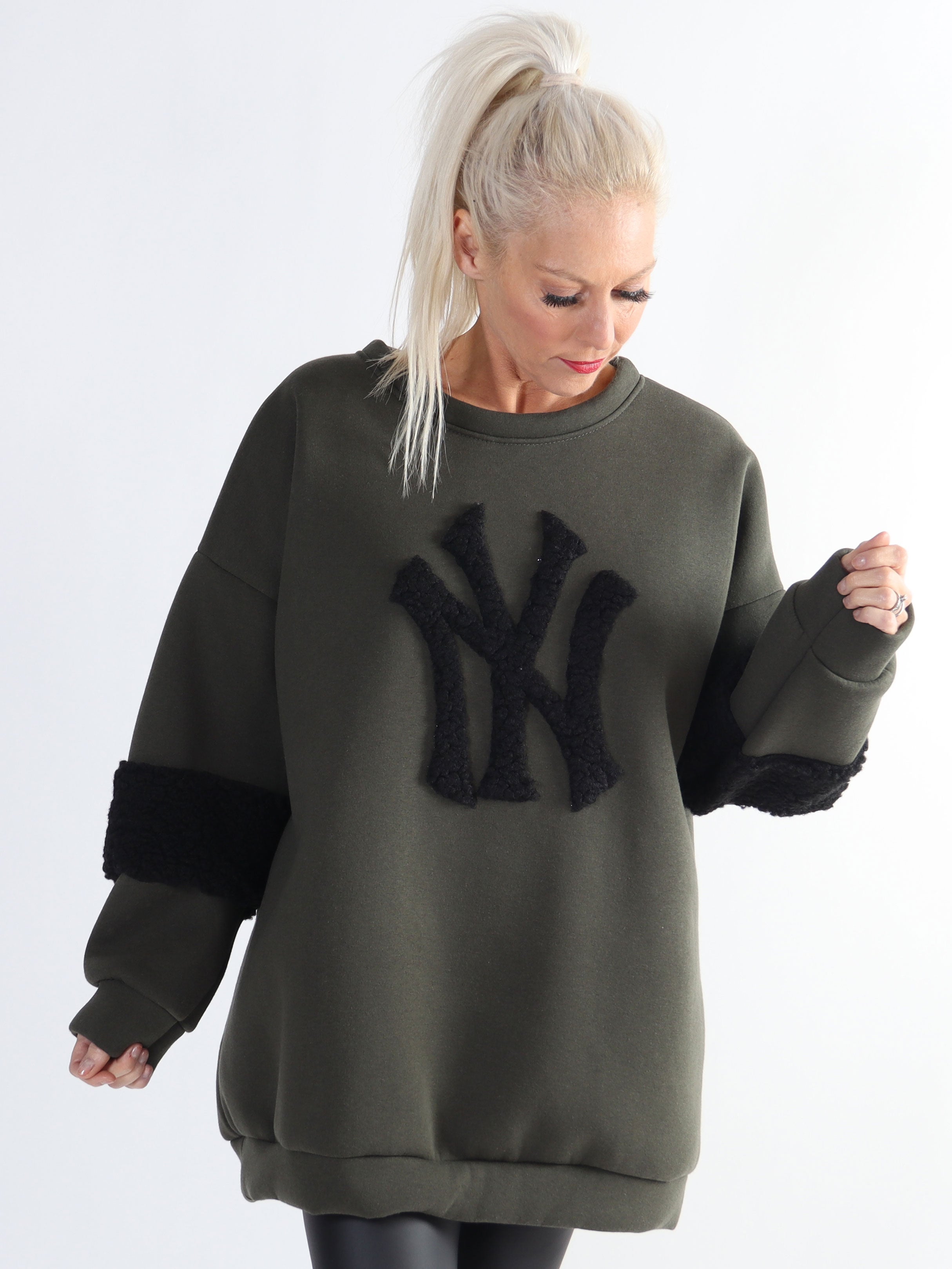 Fenya - Plus size sweatshirt detaljeret med blødt plys